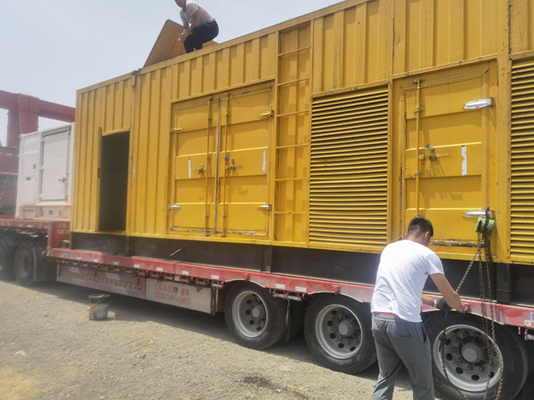 宜章除了负载情况和发动机维护,还有哪些因素会影响 200kw 柴油发电机的油耗?