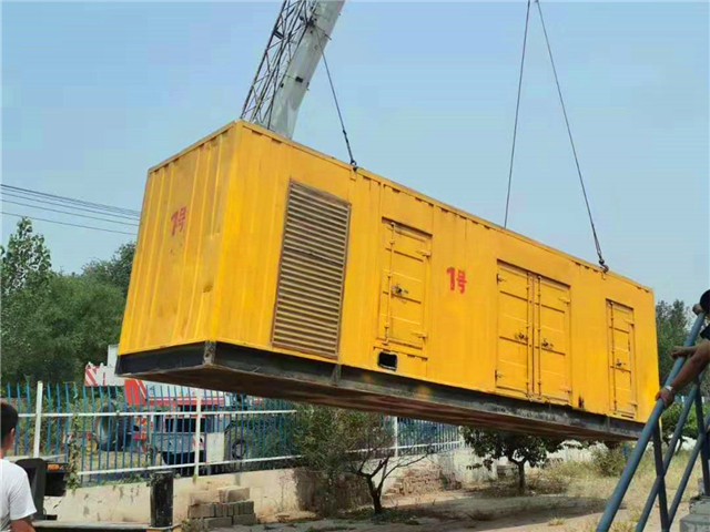 宜章300KW柴油发电机组油耗是多少?